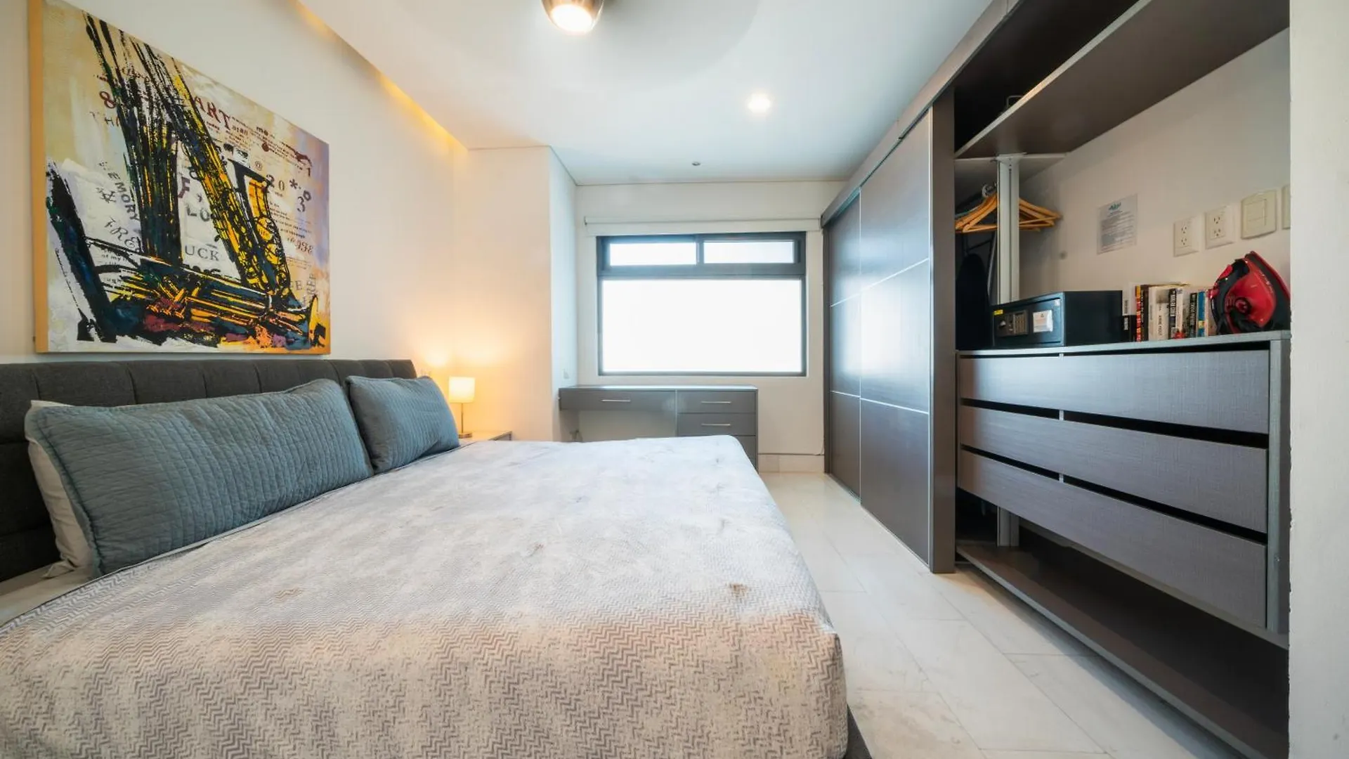 Condo Yucatan - Modern 1 Bedroom In Central Playa Near 5Th - At Calle 38 Condos Playa del Carmen Mexico