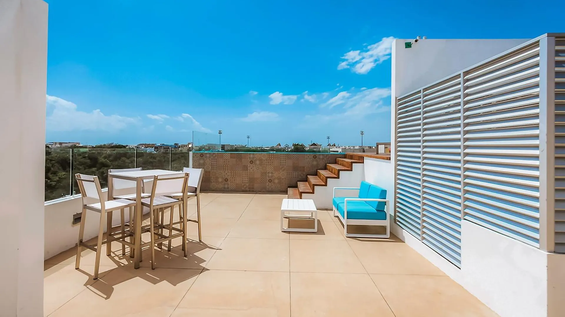 Condo Yucatan - Modern 1 Bedroom In Central Playa Near 5Th - At Calle 38 Condos Playa del Carmen